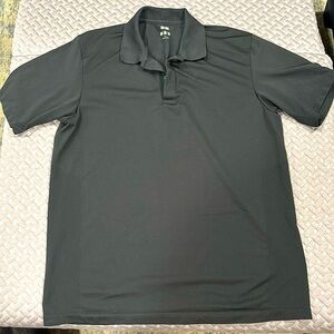 Men’s dri fit black Uniqlo polo size large